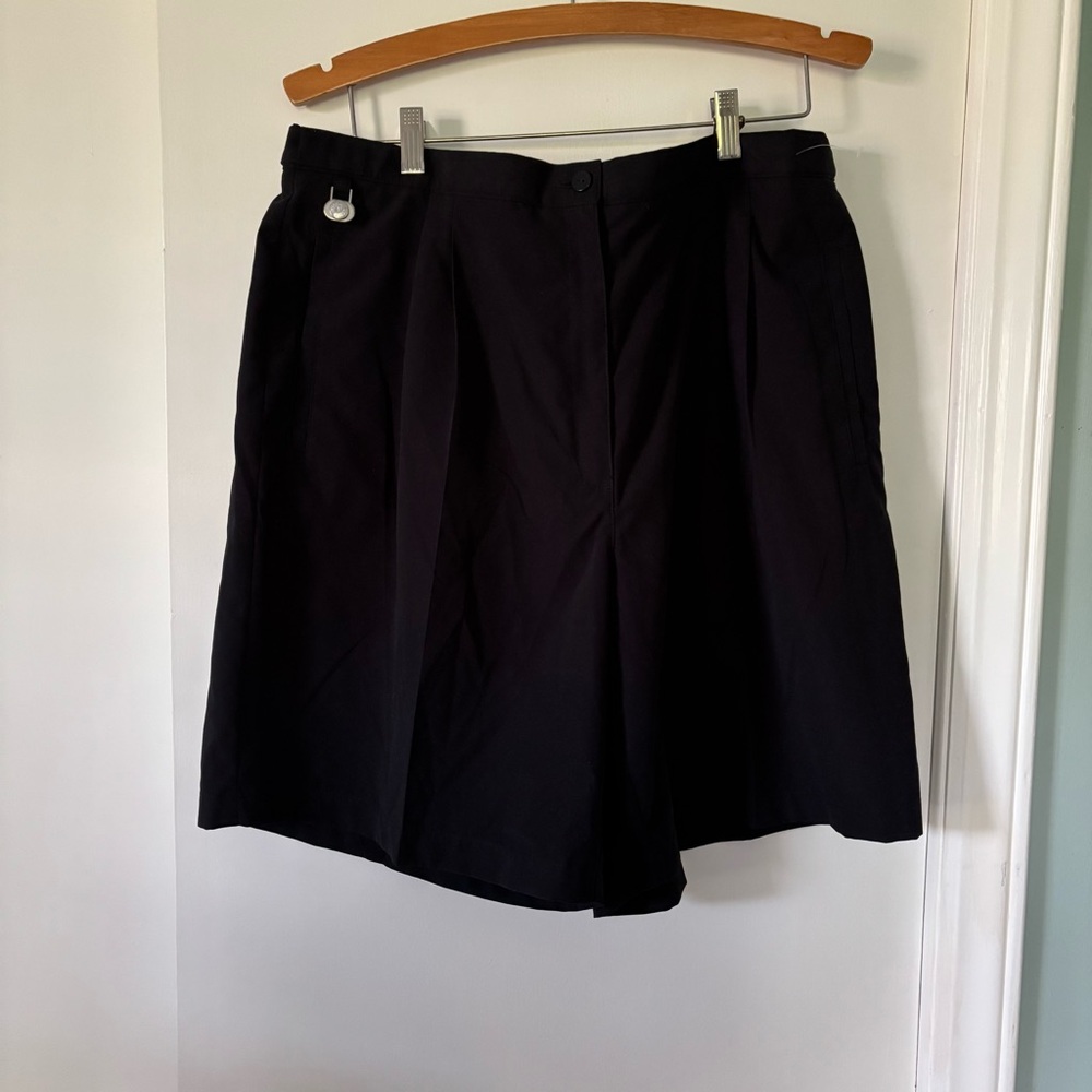 Liz Golf Black Pleated Shorts Liz Claiborne